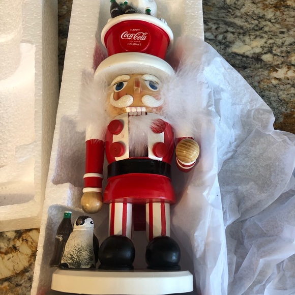 Kurt Adler Coca Cola Nutcracker with Polar Bear 15 inches NWT and Box - Picture 6 of 8